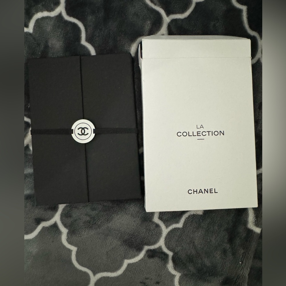 CHANEL La Collection 2023 Pencil, Notebook, Sticky Note Set Novelty
NEW